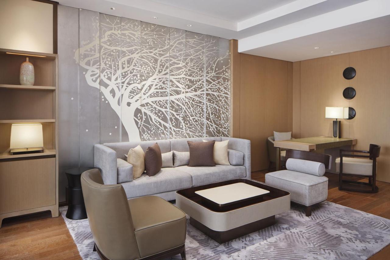 Sheraton Yunfu Xinxing Hotel Bagian luar foto