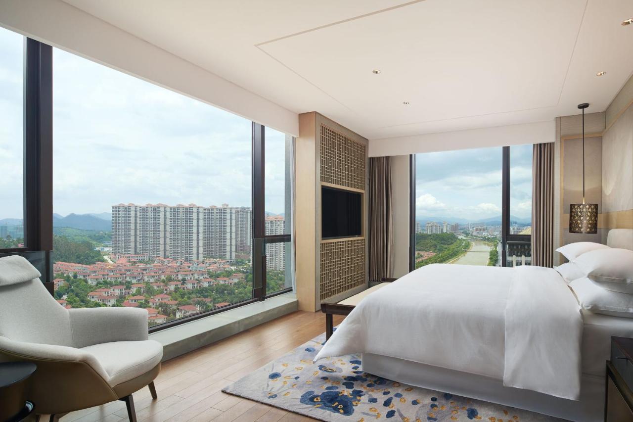 Sheraton Yunfu Xinxing Hotel Bagian luar foto