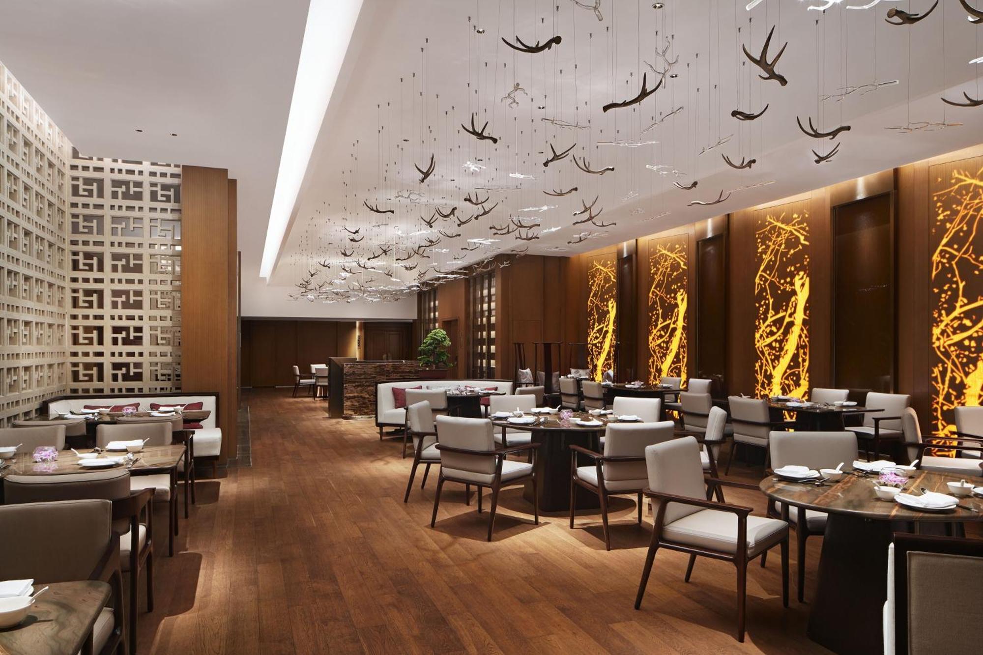 Sheraton Yunfu Xinxing Hotel Bagian luar foto