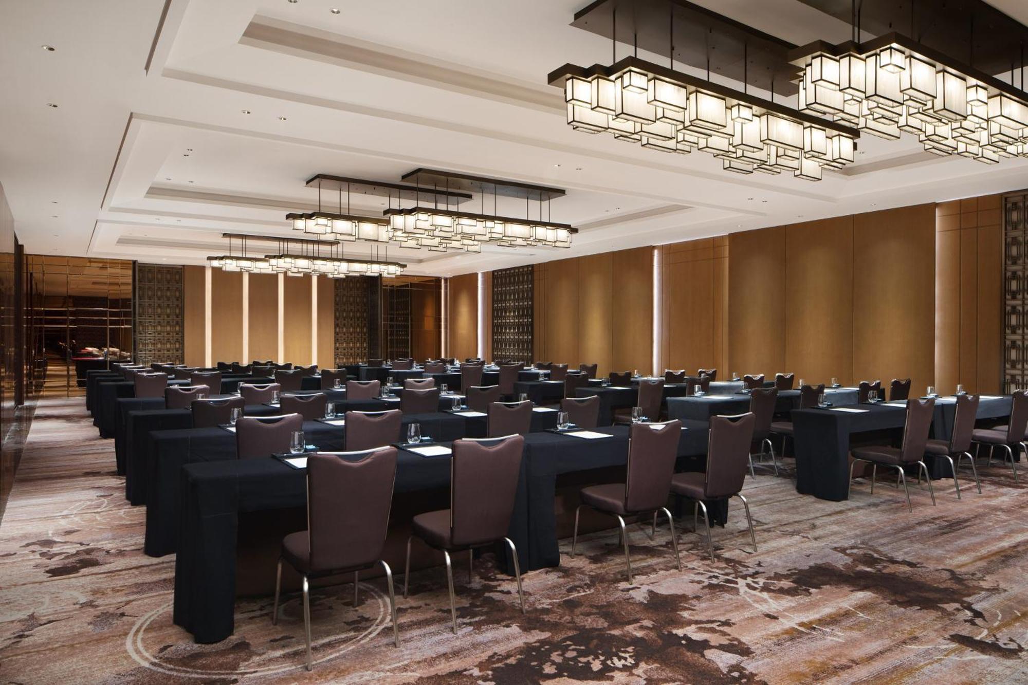 Sheraton Yunfu Xinxing Hotel Bagian luar foto