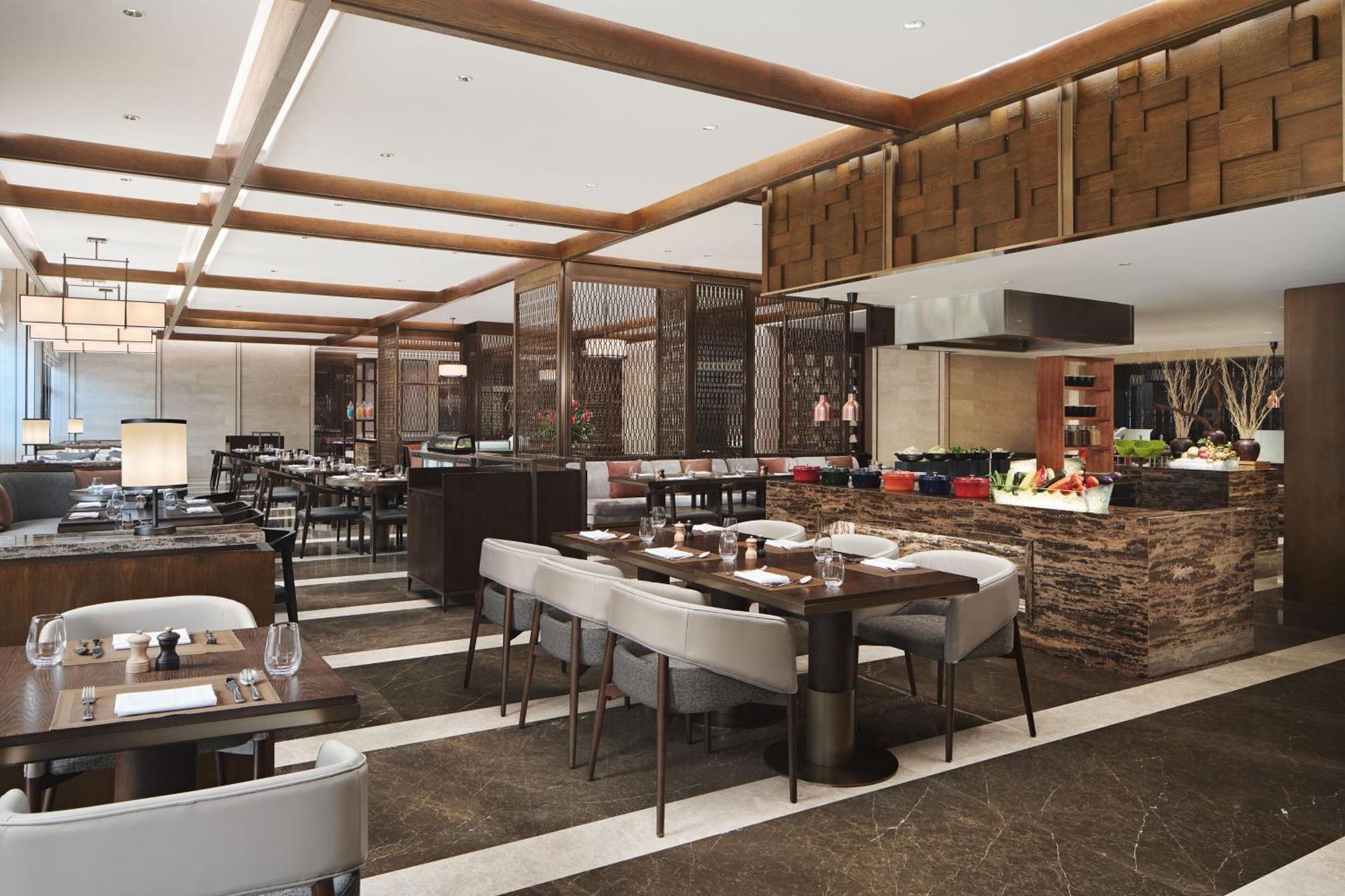 Sheraton Yunfu Xinxing Hotel Bagian luar foto