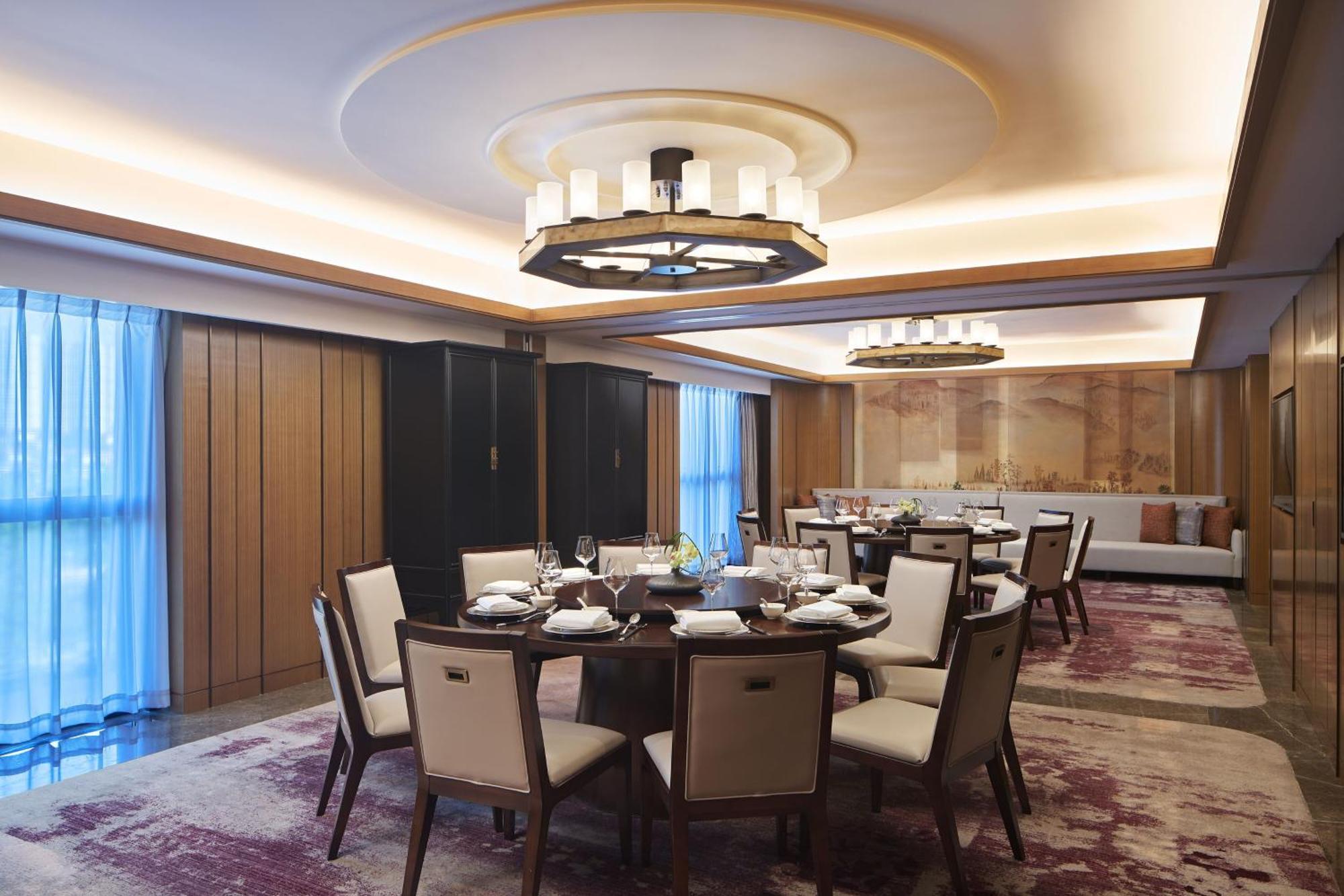 Sheraton Yunfu Xinxing Hotel Bagian luar foto