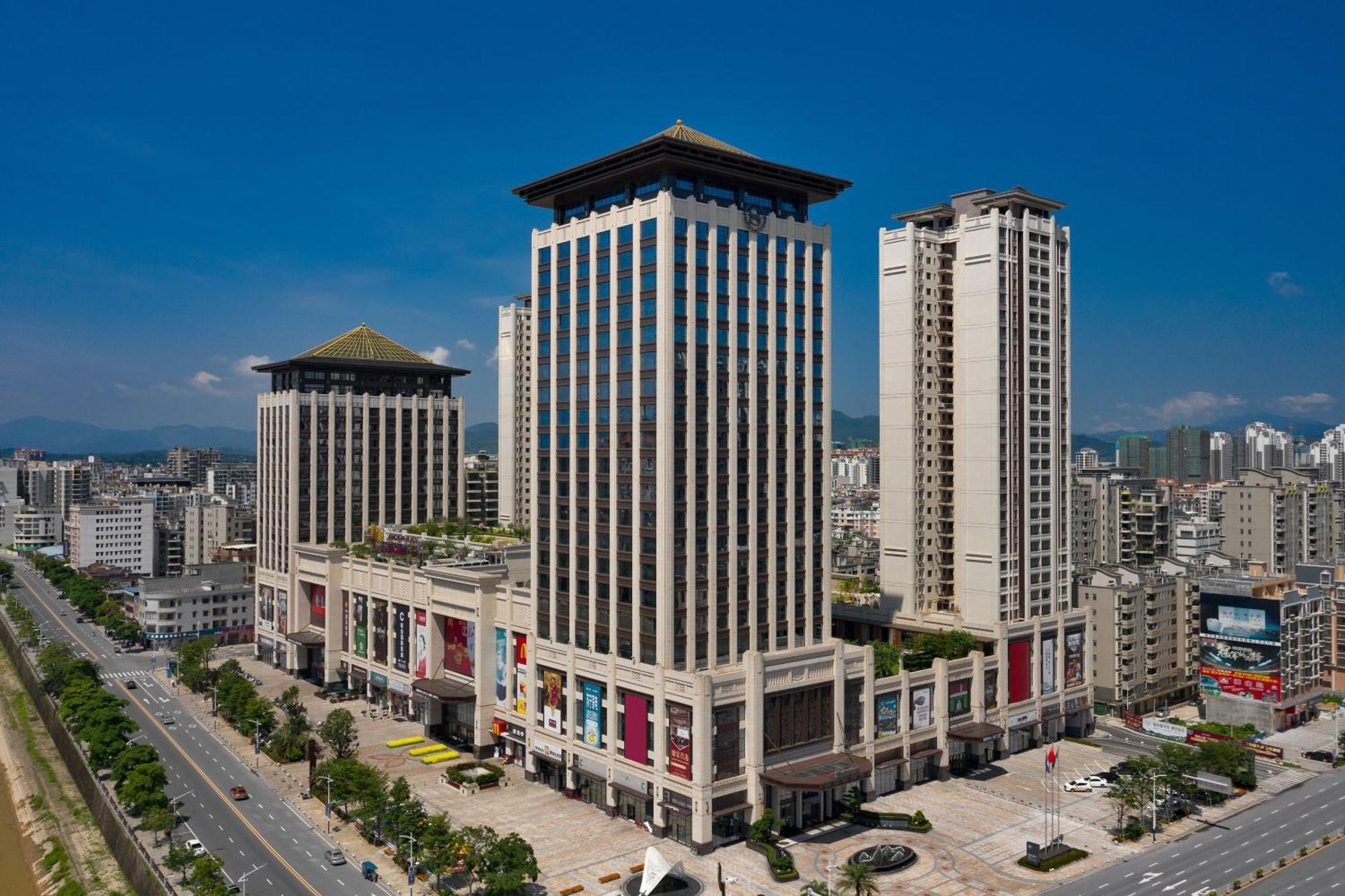 Sheraton Yunfu Xinxing Hotel Bagian luar foto